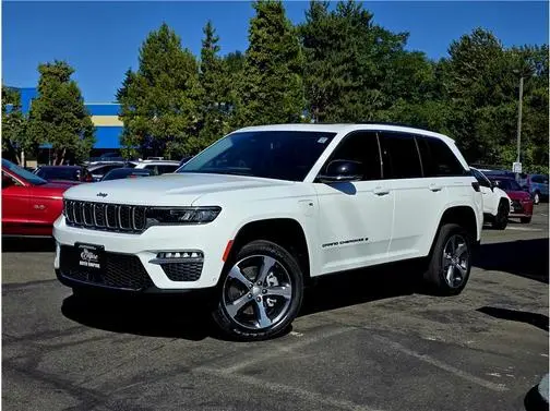 2023 Jeep Grand Cherokee  4WD photo