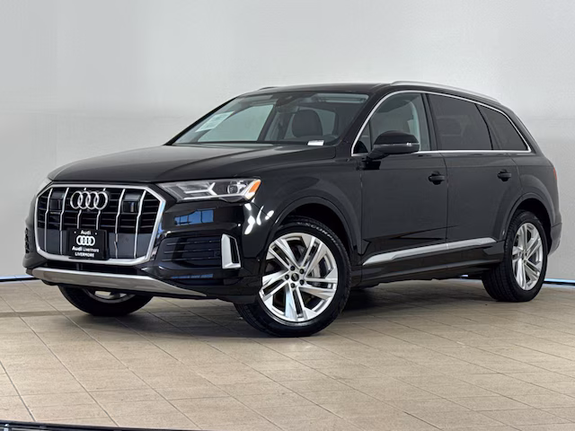 2023 Audi Q7 Premium AWD photo
