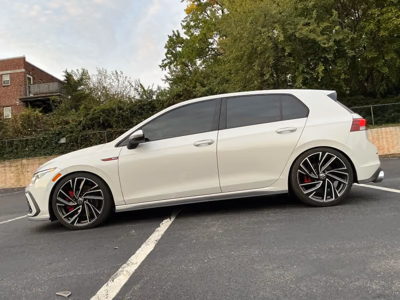 2023 Volkswagen Golf GTI Autobahn FWD photo