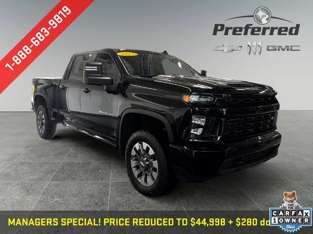 2023 Chevrolet Silverado 2500HD Custom 4WD photo
