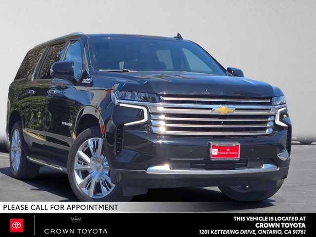 2023 Chevrolet Suburban High Country RWD photo
