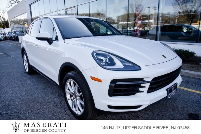 2023 Porsche Cayenne Platinum Edition AWD photo