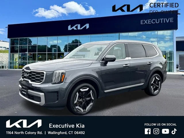 2023 Kia Telluride S AWD photo