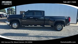 2022 Chevrolet Silverado 3500HD LTZ 4WD photo