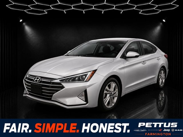 2020 Hyundai Elantra SEL FWD photo