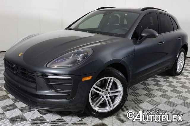 2023 Porsche Macan T AWD photo