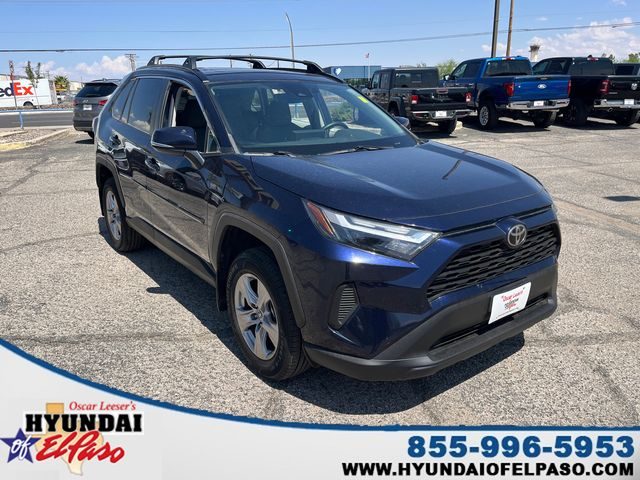 2023 Toyota RAV4 XLE FWD photo