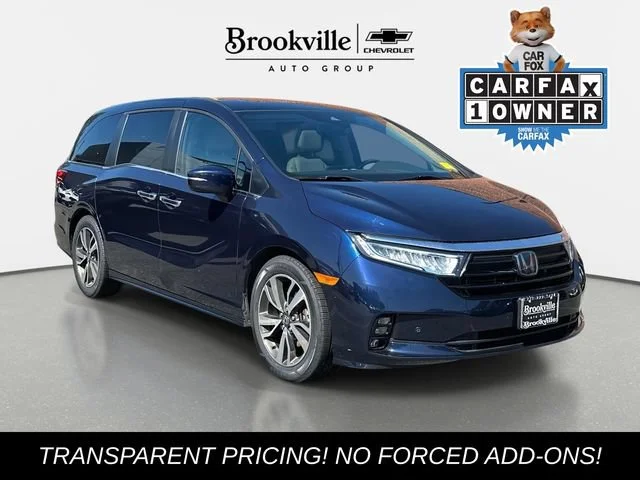 2023 Honda Odyssey Touring FWD photo