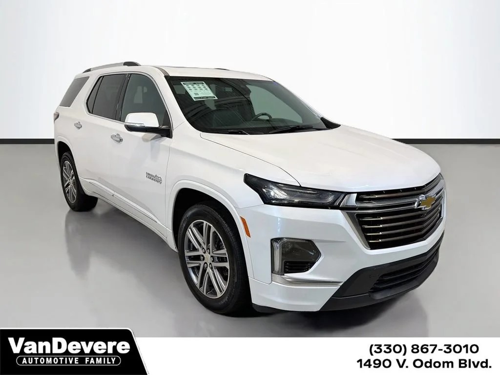 2023 Chevrolet Traverse High Country AWD photo