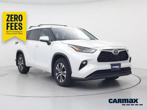 2023 Toyota Highlander XLE AWD photo