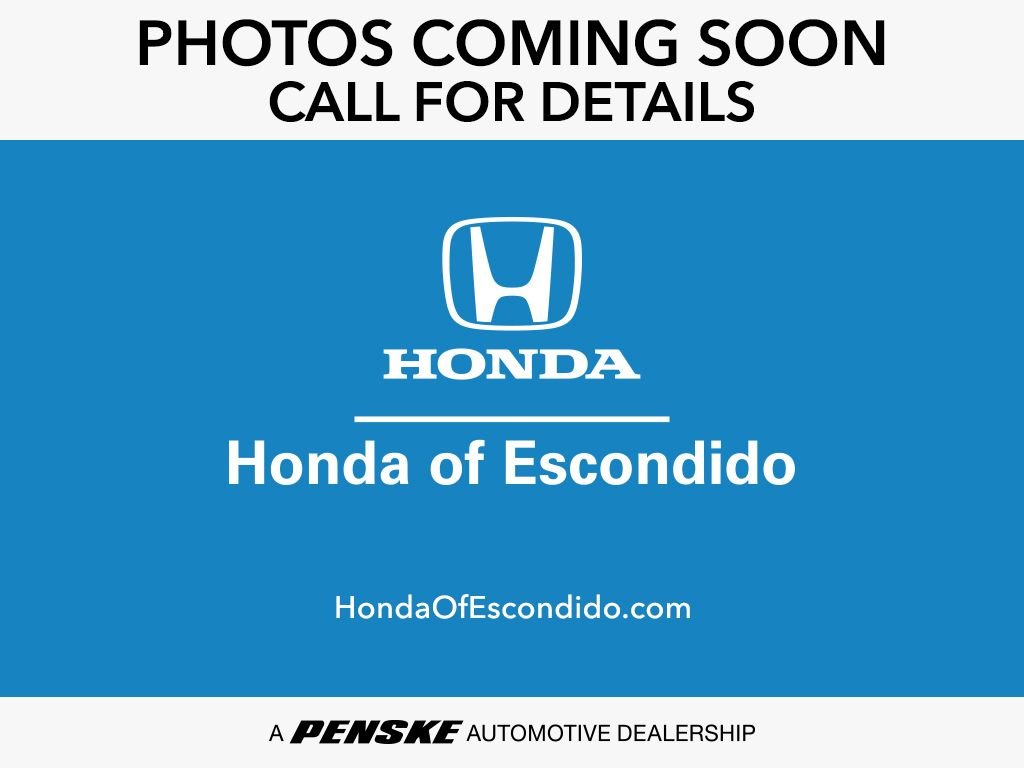 2021 Toyota Sienna LE FWD photo
