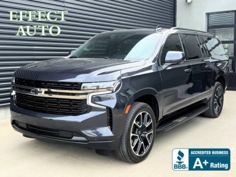 2023 Chevrolet Suburban RST 4WD photo