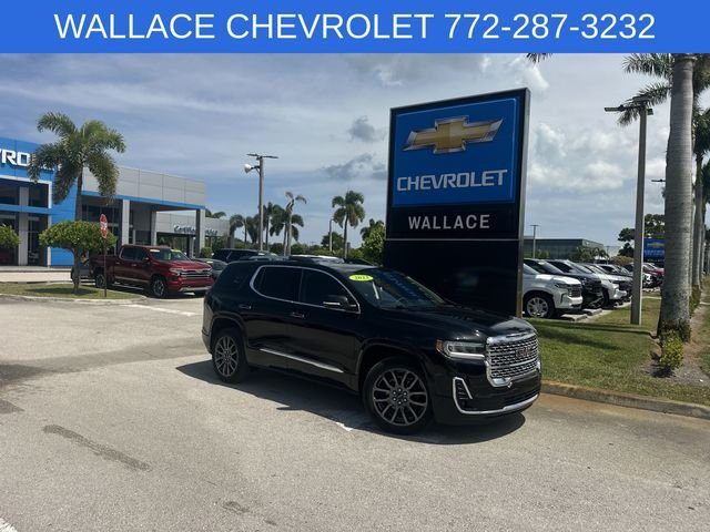 2023 GMC Acadia Denali AWD photo