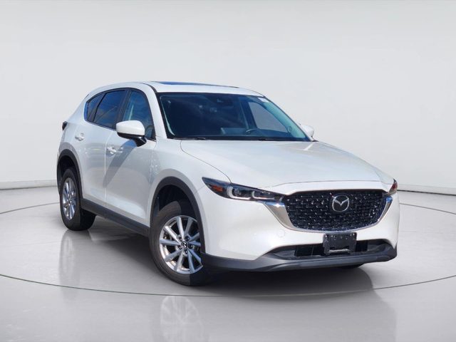 2023 Mazda CX-5 2.5 S Preferred Package AWD photo