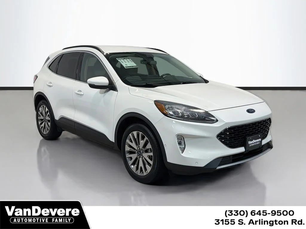 2020 Ford Escape Titanium AWD photo