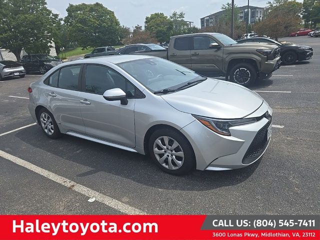 2021 Toyota Corolla LE FWD photo