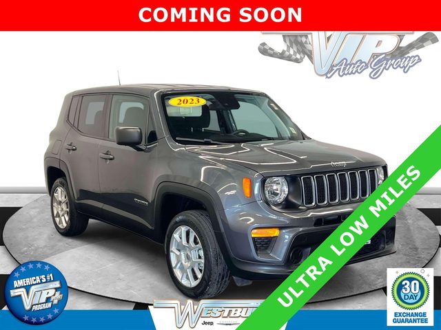 2023 Jeep Renegade Latitude 4WD photo