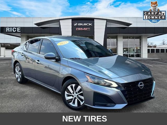 2023 Nissan Altima 2.5 S FWD photo