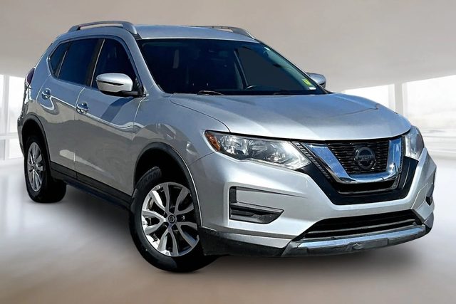 2020 Nissan Rogue SV FWD photo