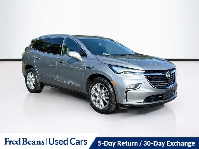 2023 Buick Enclave Essence AWD photo