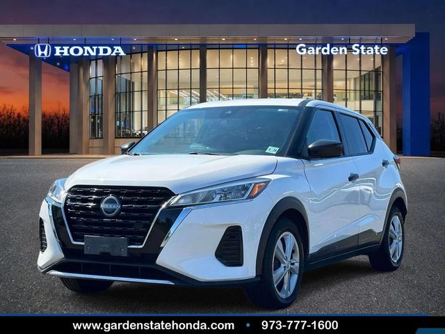 2023 Nissan Kicks S FWD photo