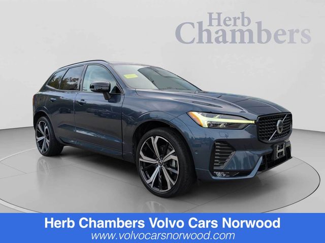 2023 Volvo XC60 Ultimate Dark Theme AWD photo