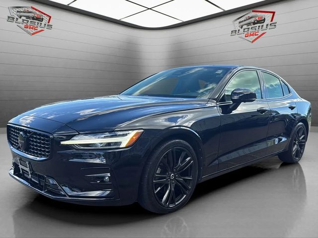 2023 Volvo S60 Plus Black Edition AWD photo