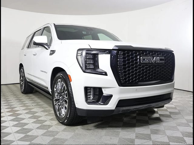 2023 GMC Yukon Denali Ultimate 4WD photo