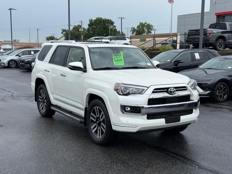 2023 Toyota 4Runner Limited 4WD photo