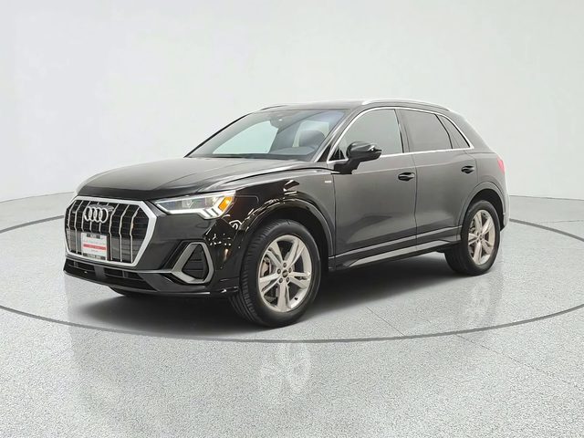2023 Audi Q3 S line Premium AWD photo