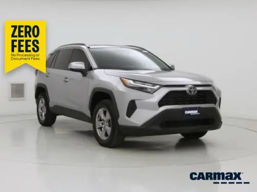 2023 Toyota RAV4 XLE AWD photo