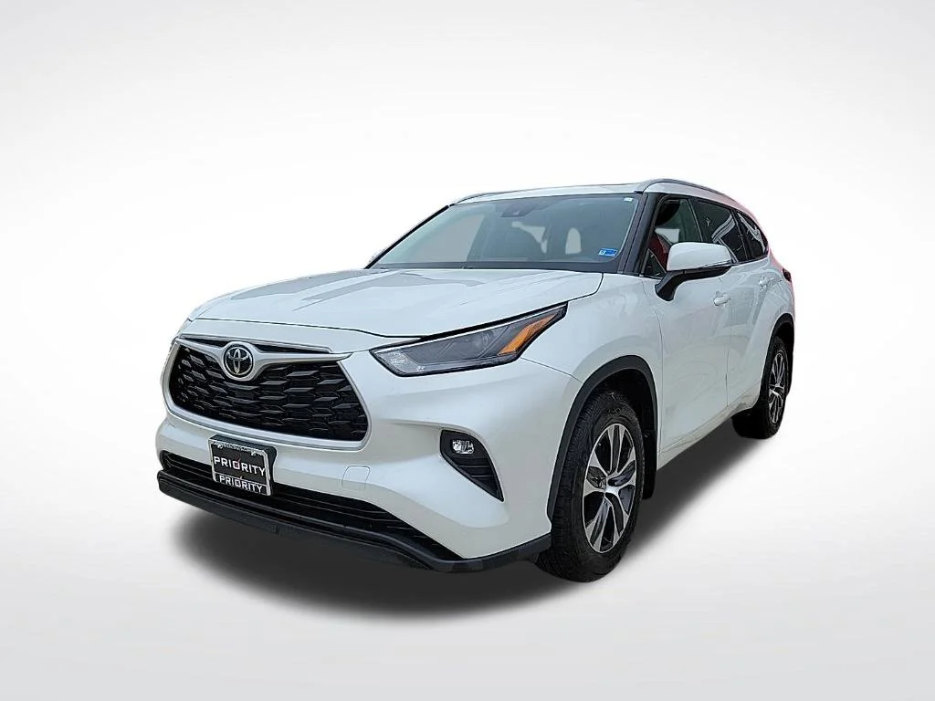 2023 Toyota Highlander XLE AWD photo