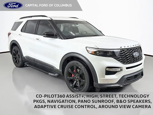 2023 Ford Explorer ST 4WD photo