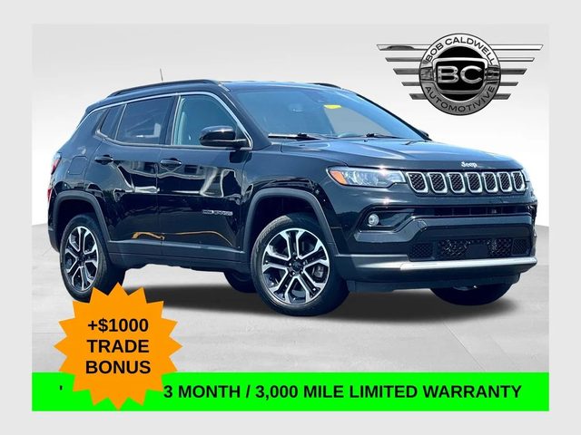 2023 Jeep Compass Limited 4WD photo