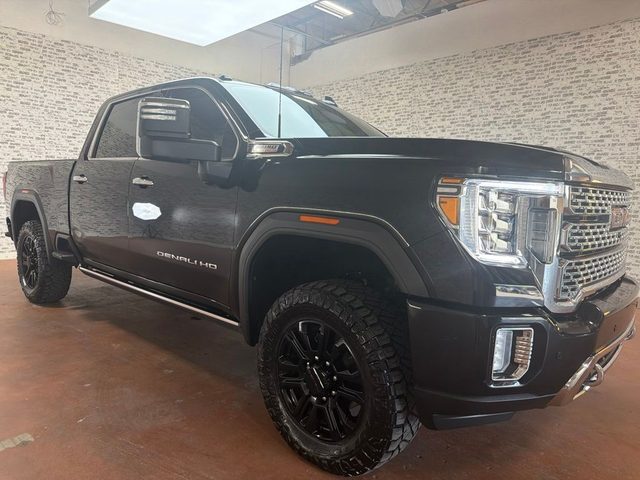 2023 GMC Sierra 2500HD Denali 4WD photo