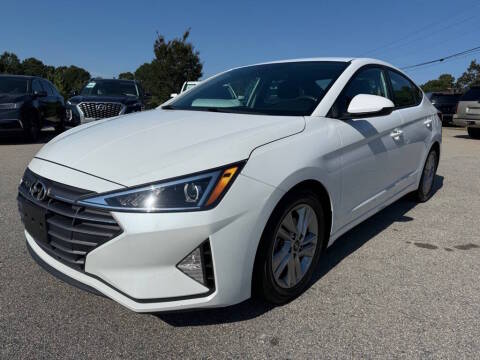 2020 Hyundai Elantra SEL FWD photo