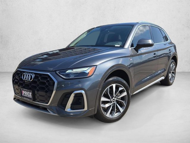 2022 Audi Q5 S line Premium Plus AWD photo