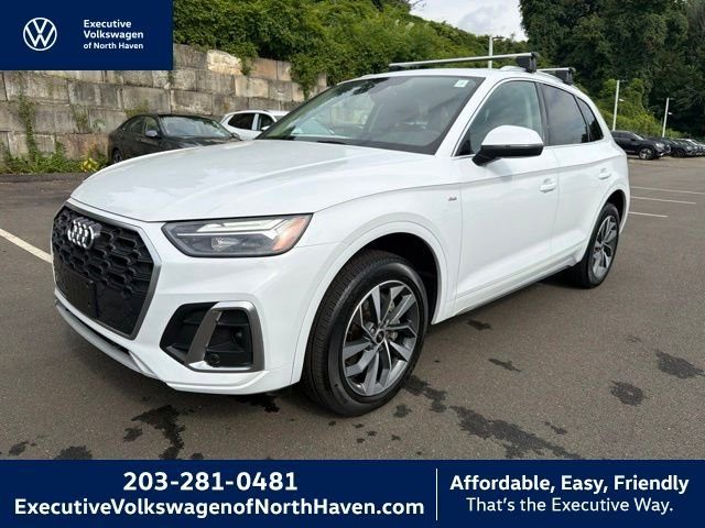2023 Audi Q5 S line Premium AWD photo