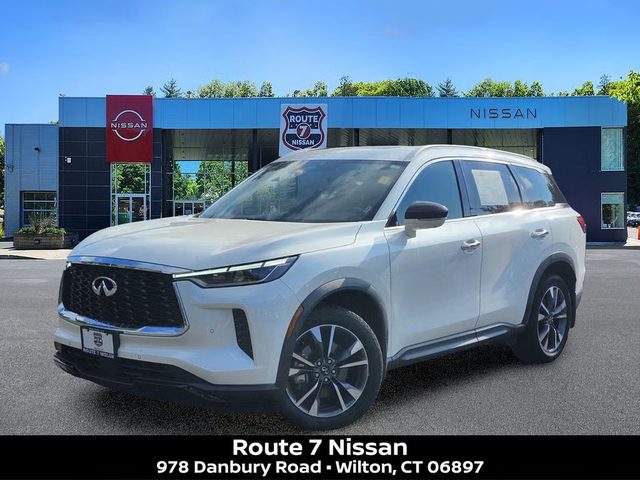 2023 Infiniti QX60 LUXE AWD photo