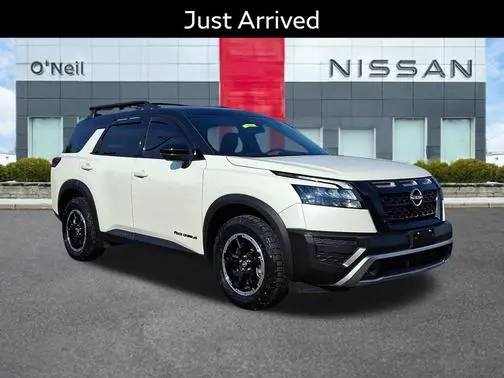 2023 Nissan Pathfinder Rock Creek 4WD photo