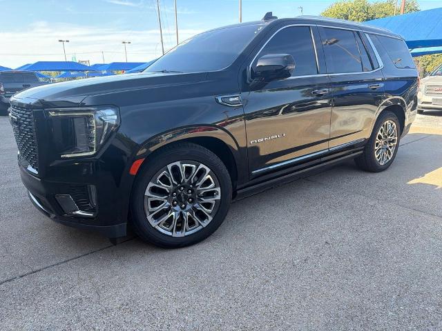 2023 GMC Yukon Denali Ultimate 4WD photo