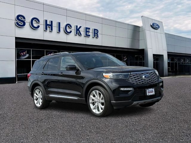 2023 Ford Explorer Platinum 4WD photo