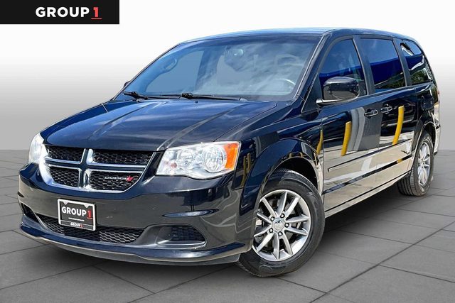 2015 Dodge Grand Caravan SE Plus FWD photo