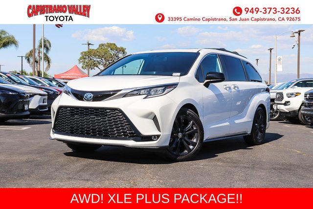 2022 Toyota Sienna XSE AWD photo
