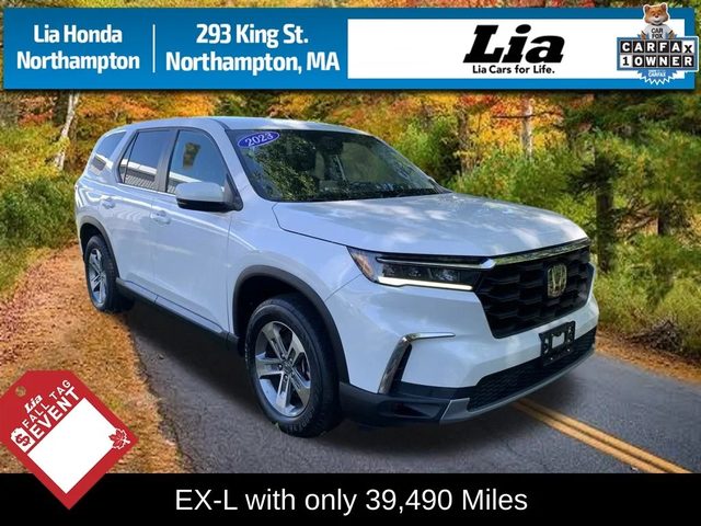2023 Honda Pilot EX-L 7 Passenger AWD photo