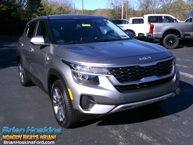 2023 Kia Seltos LX AWD photo