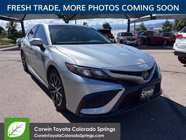 2023 Toyota Camry SE AWD photo