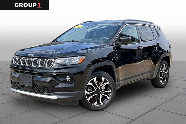 2023 Jeep Compass Limited 4WD photo