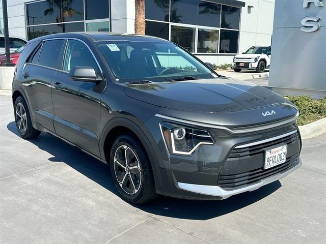 2023 Kia Niro LX FWD photo