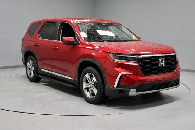 2023 Honda Pilot EX-L 7 Passenger FWD photo